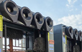 林頓龍門往復(fù)式全自動(dòng)洗車機(jī)全過程自動(dòng)控制運(yùn)行！快捷可靠性好！設(shè)備外觀美觀大方！