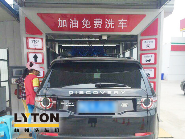 洗車設(shè)備廠家詳解關(guān)于全自動洗車機毛刷傷車漆、洗車泡沫是洗滌劑、省水等幾個誤區(qū)