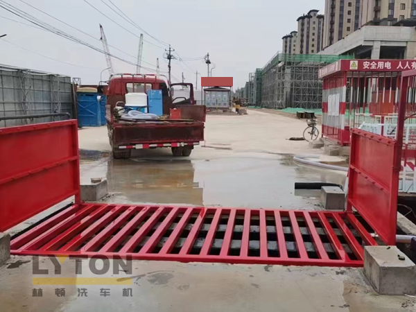 林頓工地洗車機(jī)！款式多、質(zhì)量穩(wěn)定可靠，滿足不同需求及預(yù)算！